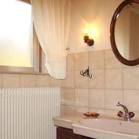 Confortable A 68 M² Avec Piscine Partagee アパート Oderen