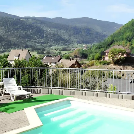 Confortable à 68 M² Avec Piscine Partagée Oderen