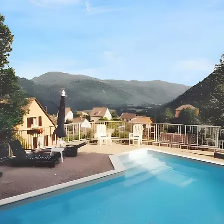 Confortable A 68 M² Avec Piscine Partagee アパート Oderen