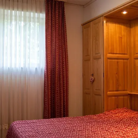 Confortable A 68 M² Avec Piscine Partagee *