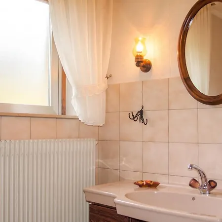 Confortable A 68 M² Avec Piscine Partagee Daire Oderen